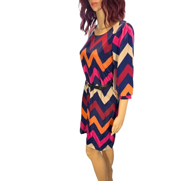 (5 for $25) Almost Famous Berry/Navy Chevron Belted Dress size small NWT - Picture 2 of 4